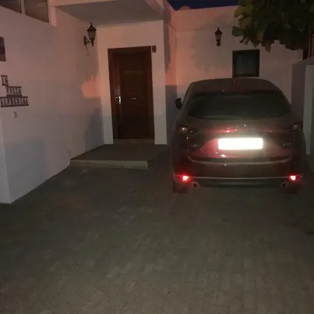 Alfredina With Private Pool Яйса