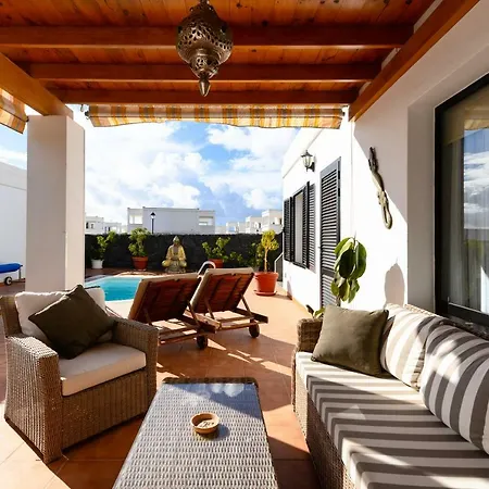 Alfredina With Private Pool Yaiza